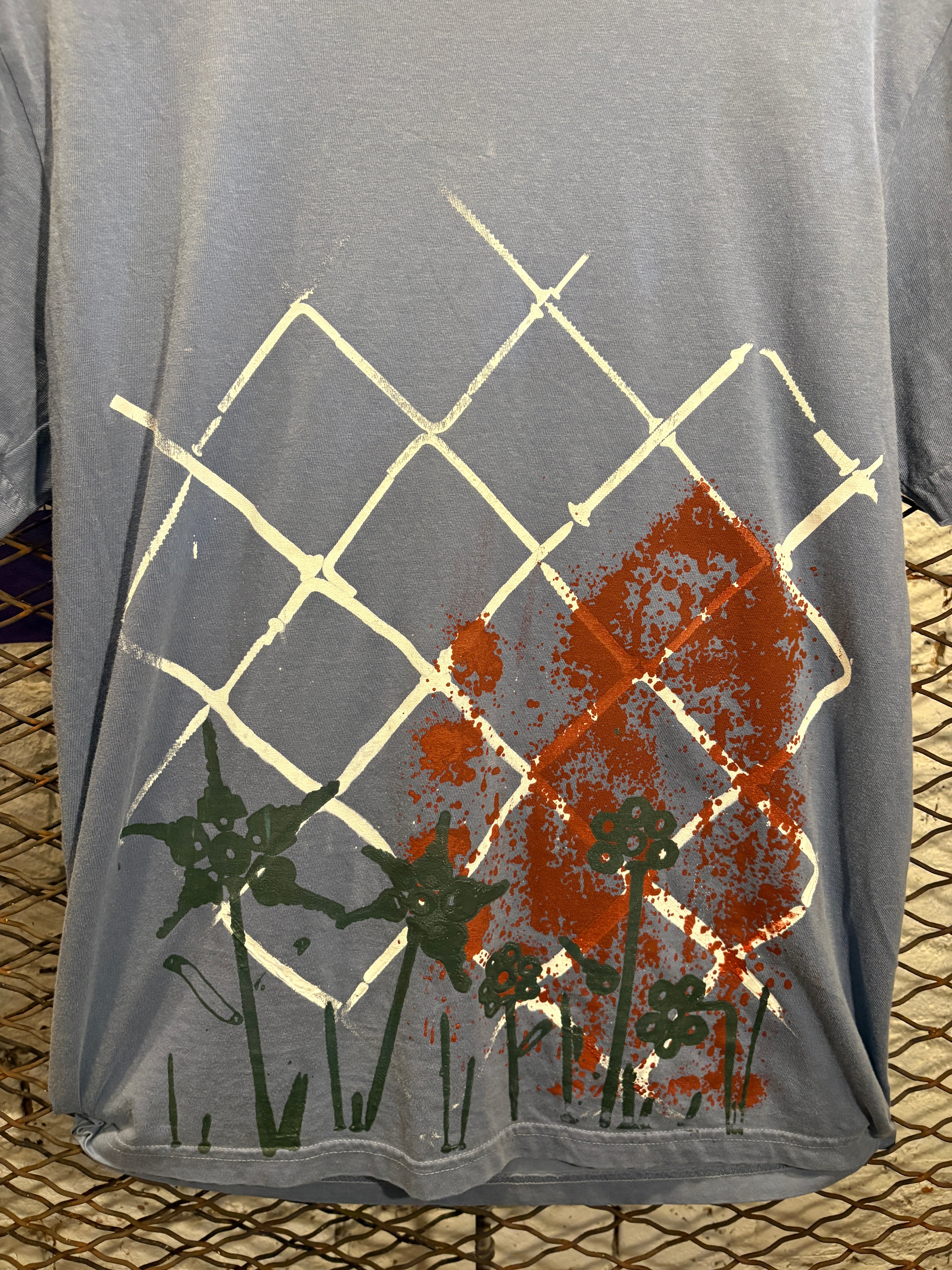 Industrial Garden with Hydrant and Chain-link Shirt (Size M)
