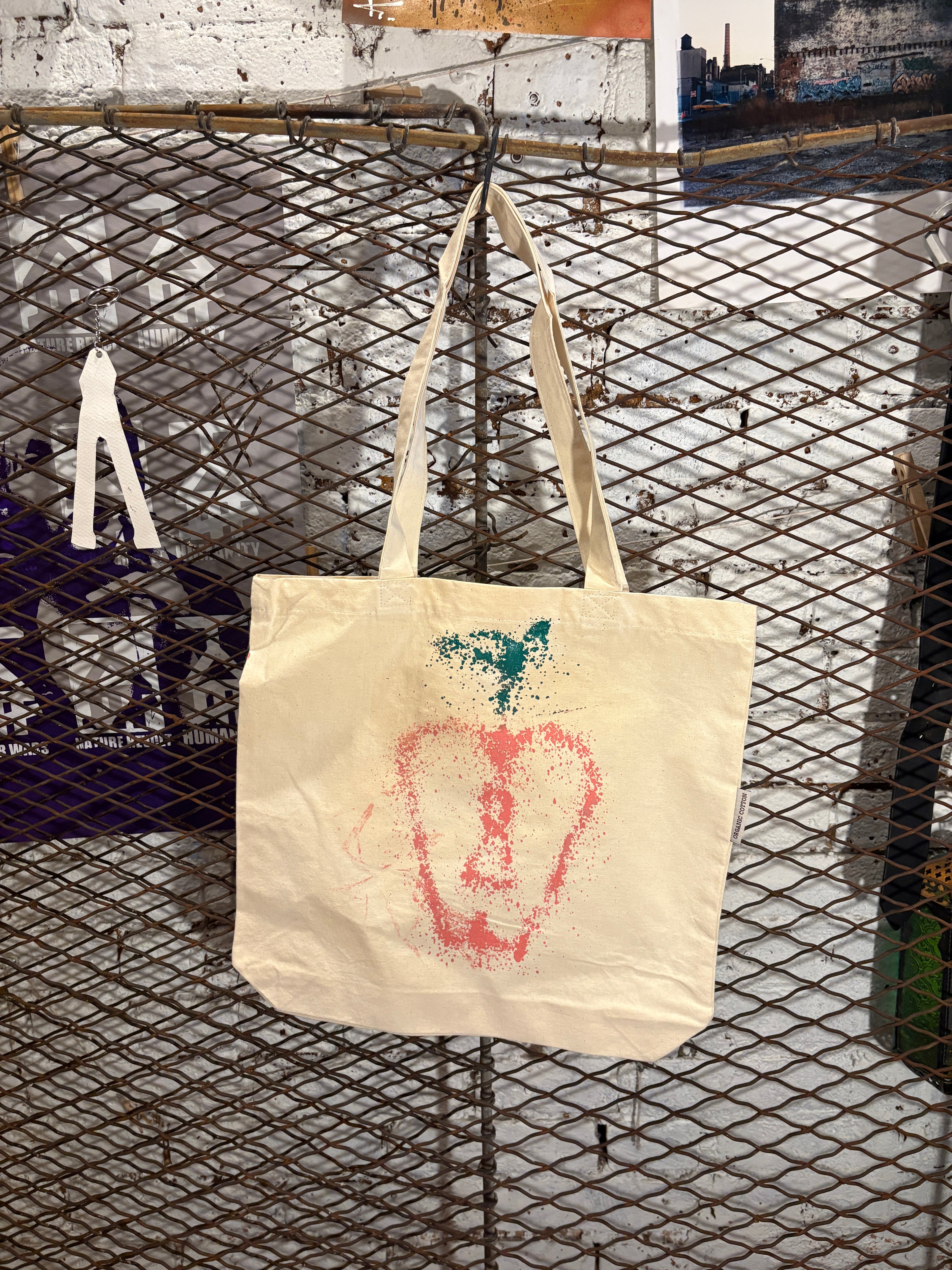 Apple W/ Keyhole Tote Bag (Pink)
